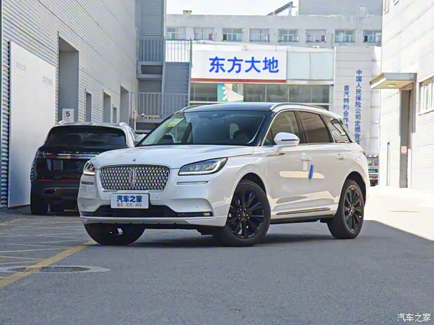 長安林肯 冒險(xiǎn)家 2022款 2.0T 兩驅(qū)MONO限量版