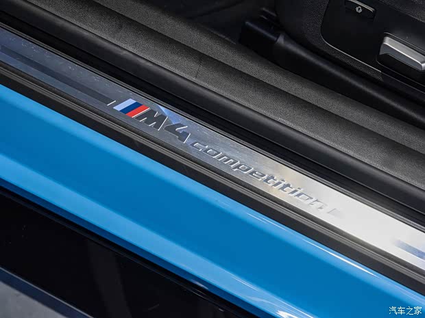 寶馬M 寶馬M4 2021款 M4敞篷轎跑車 M xDrive 雷霆版