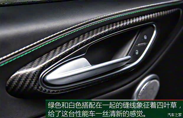 阿尔法·罗密欧 Giulia 2017款 2.9T 510HP 四叶草版 阿尔法·罗密欧 Giulia 2017款 2.9T 510HP 四叶草版