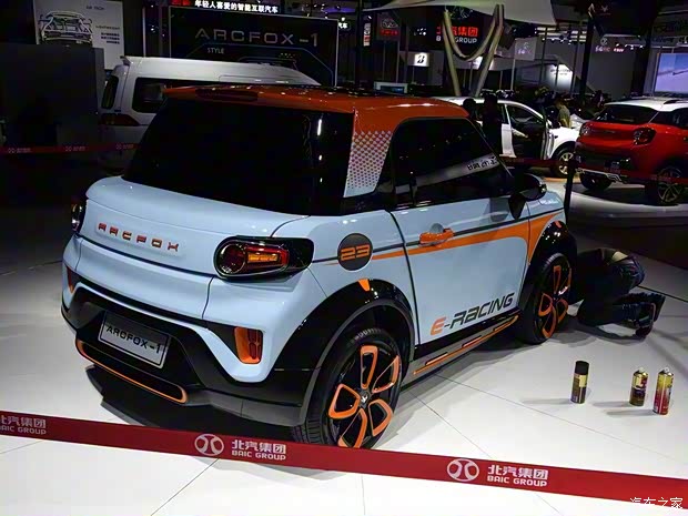 北汽新能源 ARCFOX-1 2016款 硬顶版 北汽新能源 ARCFOX-1 2016款 硬顶版