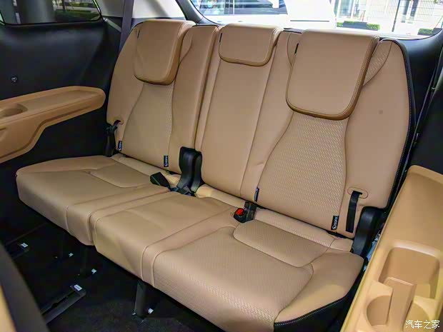 东风悦达起亚 嘉华 2021款 2.0T 高配版 东风悦达起亚 嘉华 2021款 2.0T 高配版