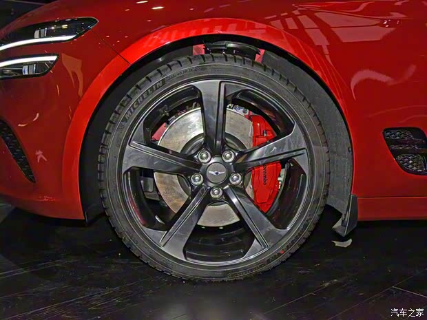 捷尼賽思 捷尼賽思G70 2022款 2.0T 四驅(qū)基本型