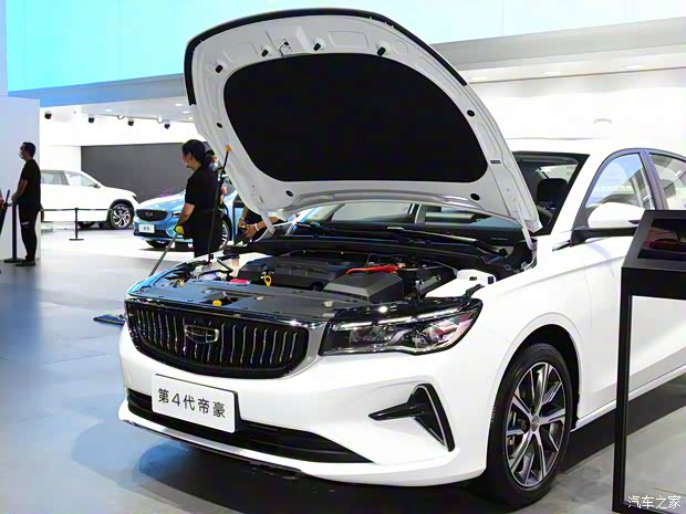 吉利汽车 帝豪 2022款 第4代 1.5L CVT旗舰型