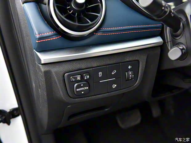 東風(fēng)小康 風(fēng)光500 2022款 1.5T CVT智享型