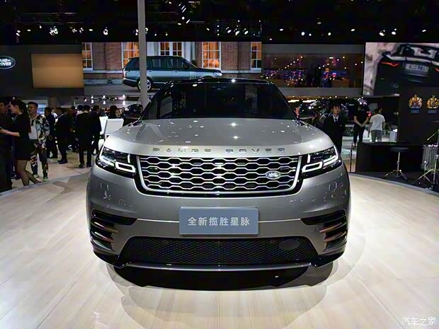 路虎(进口) 揽胜星脉 2017款 P380 R-DYNAMIC HSE