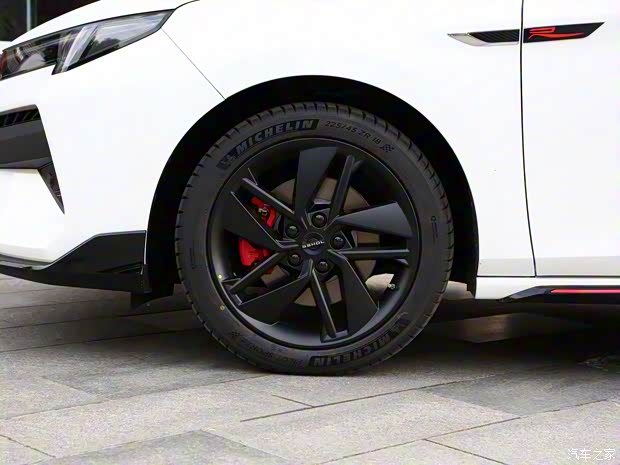 江汽集团 思皓曜 2021款 1.5TGDI DCT穿云RACE版