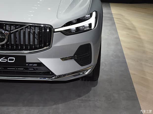 沃爾沃亞太 沃爾沃XC60 2022款 基本型低配