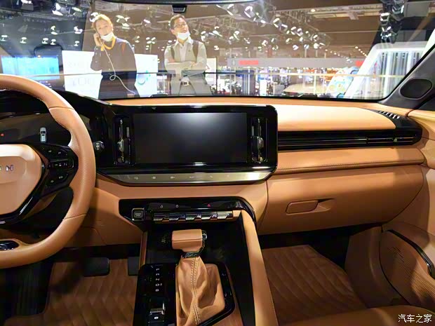 上汽通用五菱 新寶駿Valli 2021款 狂想家