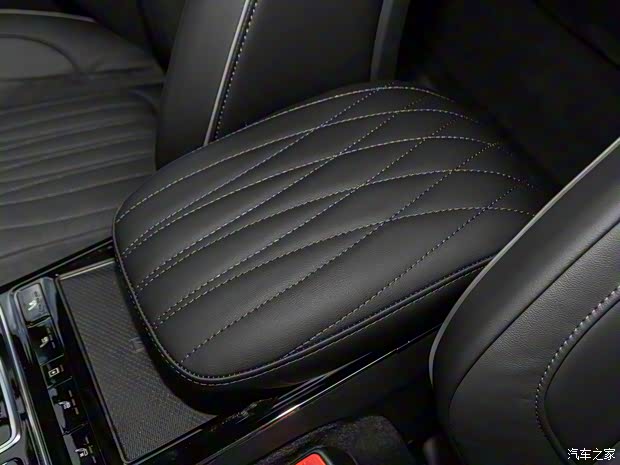 一汽红旗 红旗HS5 2022款 2.0T 智联旗领版