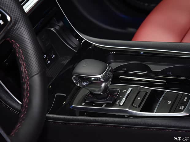 广汽乘用车 传祺GS4 2021款 PLUS 390T 基本型