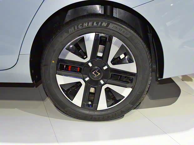 江汽集團(tuán) 思皓E50A 2021款 Pro