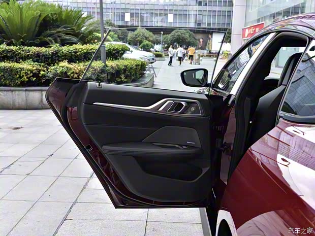 宝马(进口) 宝马4系 2021款 430i Gran Coupe M运动曜夜套装