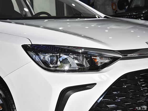 北京汽车 北京U5 PLUS 2021款 低配版