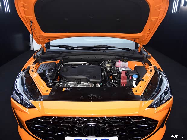 上汽集團(tuán) MG ONE 2022款 α-數(shù)智運(yùn)動系列 1.5T 進(jìn)階版