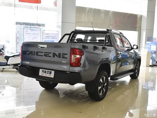 長(zhǎng)安凱程 長(zhǎng)安凱程F70 2022款 2.5T柴油手動(dòng)四驅(qū)豪華版長(zhǎng)軸JE4D25