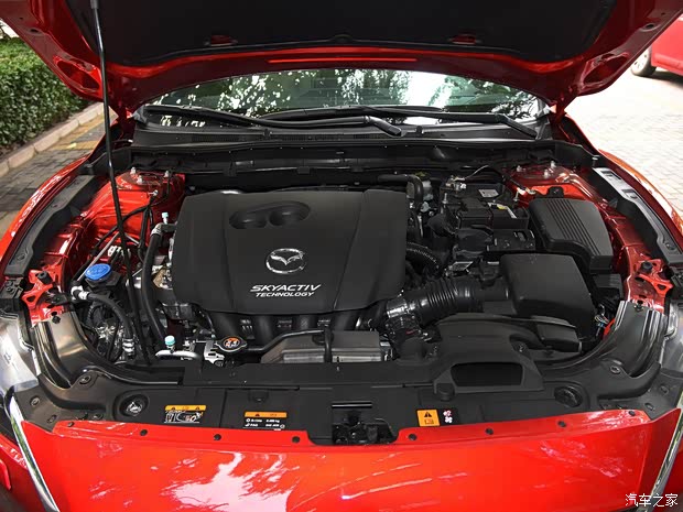 一汽马自达 阿特兹 2018款 2.5L 蓝天至尊版 一汽马自达 阿特兹 2018款 2.5L 蓝天至尊版