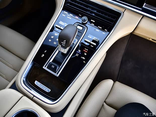 保時捷 Panamera 2017款 Panamera 4S 2.9T