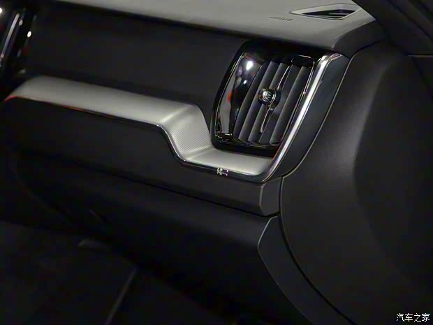 沃尔沃亚太 沃尔沃XC60 2018款 基本型