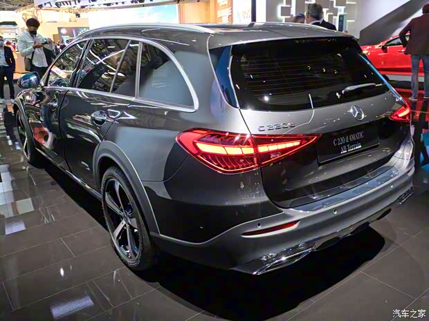 奔馳(進(jìn)口) 奔馳C級(進(jìn)口) 2022款 C 220 d All-Terrain 歐洲版