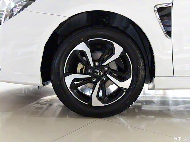 东南汽车 V5菱致 2017款 1.5L 手动新贵型