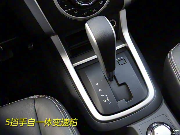 江西五十铃 D-MAX 2015款 2.5T两驱 自动高通过精英型4JK1