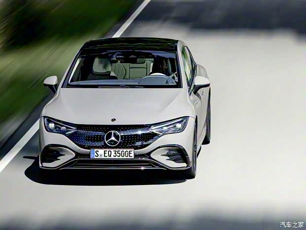 梅賽德斯-EQ 奔馳EQE 2022款 350 AMG Line Edition 1 歐洲版