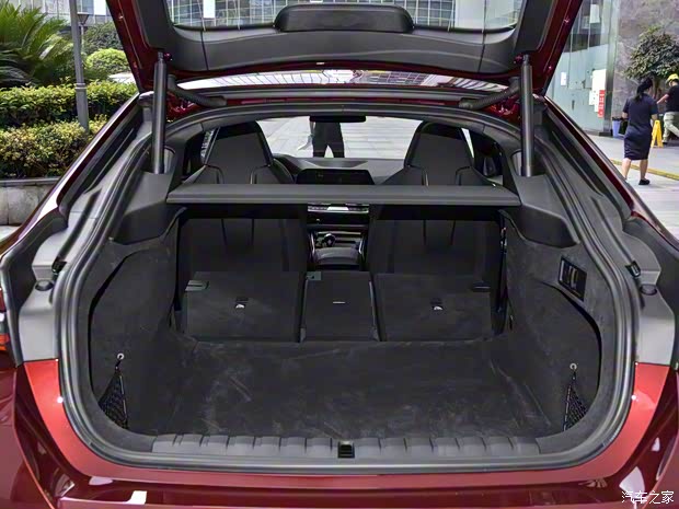 宝马(进口) 宝马4系 2021款 430i Gran Coupe M运动曜夜套装