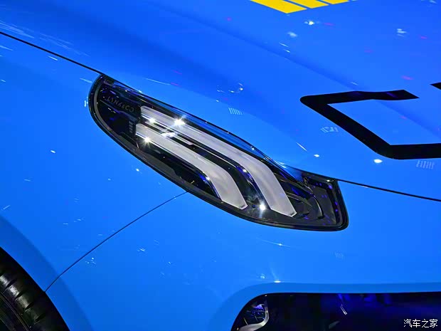 領(lǐng)克 領(lǐng)克03 2022款 03+ Cyan 定制版