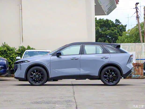 东风日产 启辰大V 2021款 260T 天王版