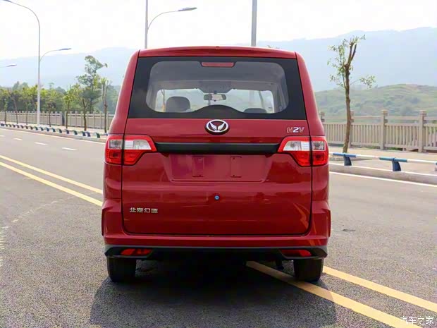 北汽銀翔 北汽幻速H2V 2016款 1.5L基本型BJ415B 北汽銀翔 北汽幻速H2V 2016款 1.5L基本型BJ415B