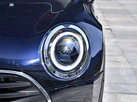 2022款 1.5T COOPER 鉴赏家 2022款 1.5T COOPER 鉴赏家