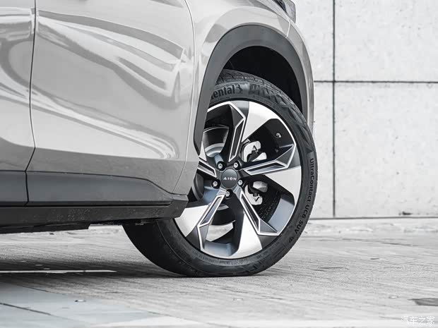 广汽埃安 AION V 2021款 PLUS