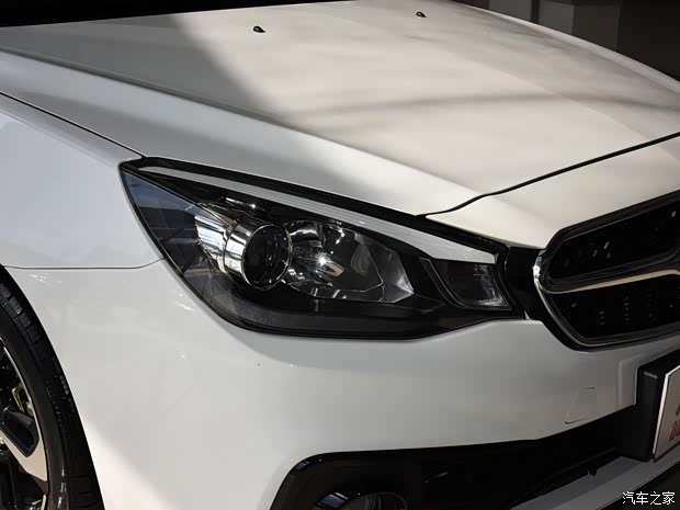 东南汽车 V5菱致 2017款 1.5L 手动新贵型