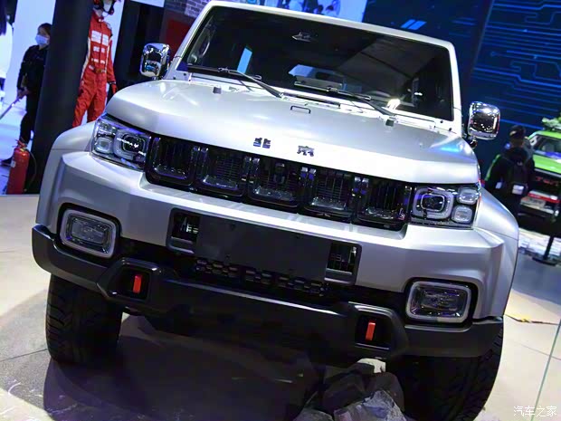 北京越野 北京BJ40 2021款 2.0T 自动环塔冠军版 北京越野 北京BJ40 2021款 2.0T 自动环塔冠军版
