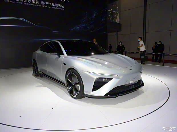 合众汽车 哪吒S 2021款 增程版 合众汽车 哪吒S 2021款 增程版