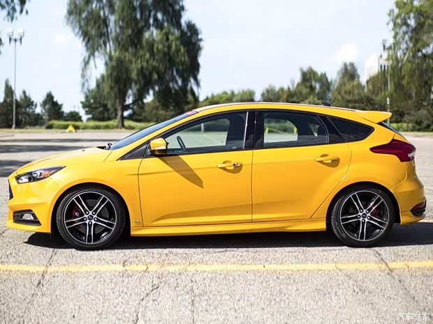 福特(进口) 福克斯(进口) 2015款 ST Performance
