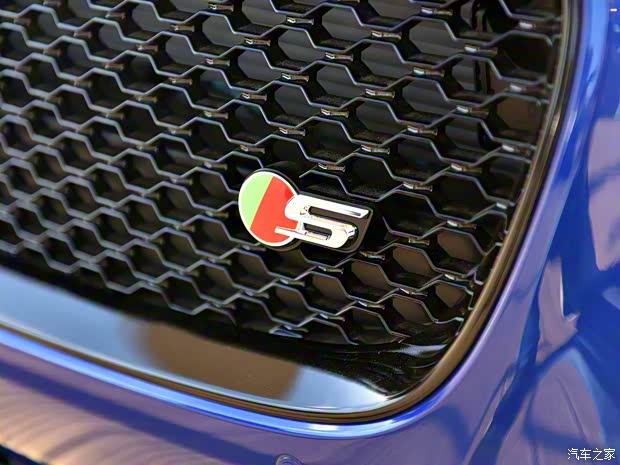 捷豹 捷豹XF 2017款 XF S Sportbrake 捷豹 捷豹XF 2017款 XF S Sportbrake