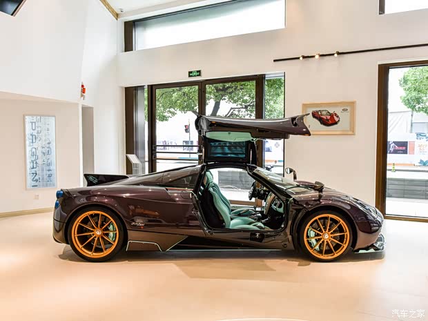 帕加尼 Huayra 2016款 Dinastia 特別版