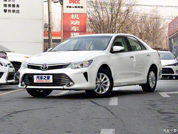 广汽丰田 凯美瑞 2016款 2.5Q 十周年纪念旗舰版 广汽丰田 凯美瑞 2016款 2.5Q 十周年纪念旗舰版