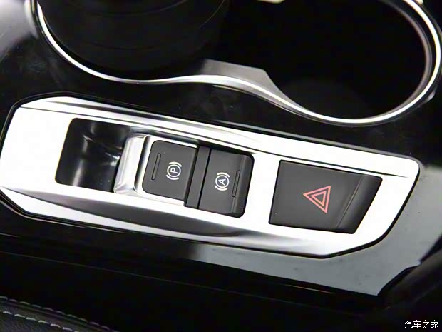 众泰汽车 众泰SR7 2016款 1.5T CVT魔方之心版 众泰汽车 众泰SR7 2016款 1.5T CVT魔方之心版