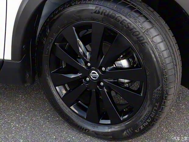 日產(chǎn)(進(jìn)口) 勁客(海外) 2021款 XPlay 拉美版