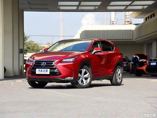 雷克薩斯 雷克薩斯NX 2016款 300h 全驅(qū) 鋒芒版