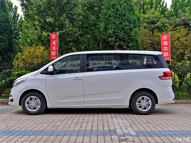 上汽大通 上汽大通G10 2016款 1.9T 手動柴油版 國V