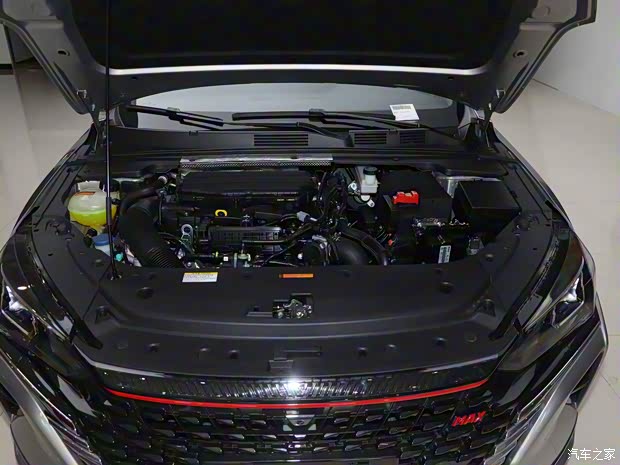 东风乘用车 奕炫MAX 2021款 1.5T 超能型爸版