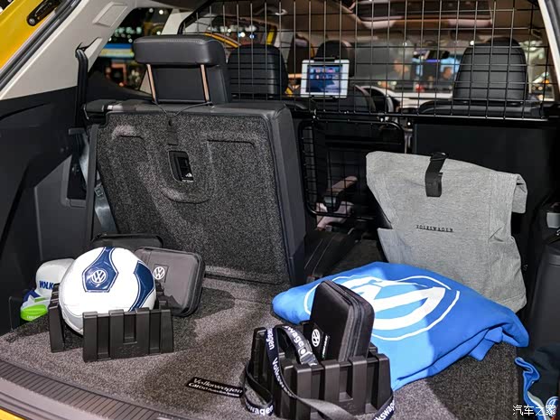 大众(进口) 大众Atlas 2017款 Weekend Edition 大众(进口) 大众Atlas 2017款 Weekend Edition