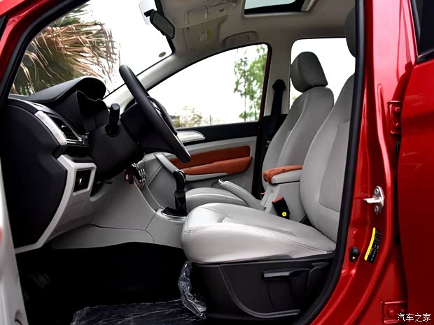 北汽銀翔 北汽幻速H3F 2016款 1.5L 豪華型