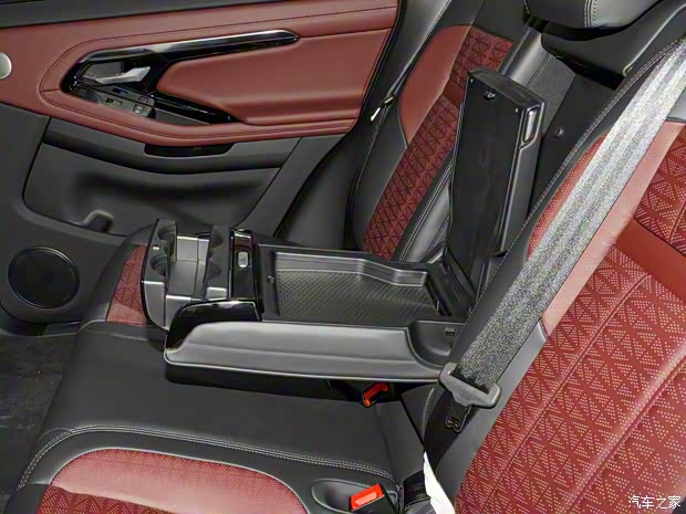 奇瑞捷豹路虎 揽胜极光 2021款 极光L 249PS R-Dynamic HSE