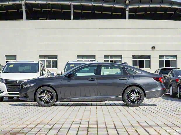 广汽本田 雅阁 2022款 锐·混动 2.0L 幻夜版