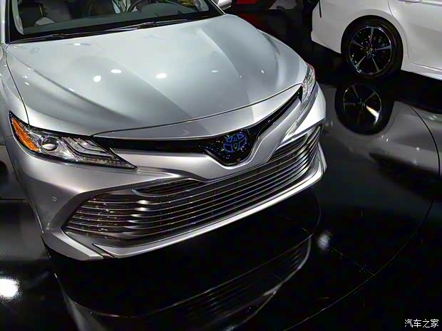 豐田(進口) 凱美瑞(海外) 2017款 Hybrid