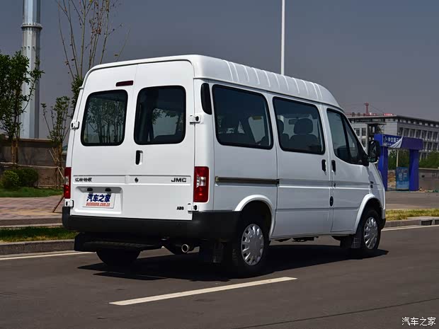 江铃汽车 特顺 2017款 2.8T商运型短轴中顶6/7/8座JX493 江铃汽车 特顺 2017款 2.8T商运型短轴中顶6/7/8座JX493